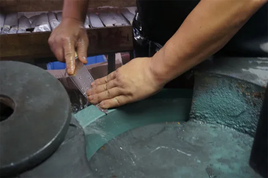 67겹 세라믹 손잡이 및 그린 스톤 1-8개 주방 칼